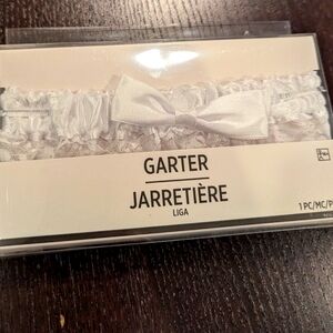 NIB White Garter